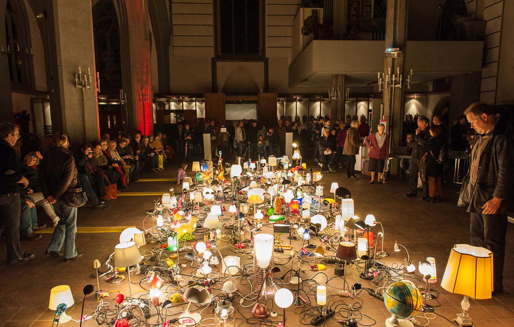 "Zeig Dein Licht " - Eine Aktion der Gemeinde Zeitfenster im Rahmen der Nacht der offenen Kirchen in Aachen 2014